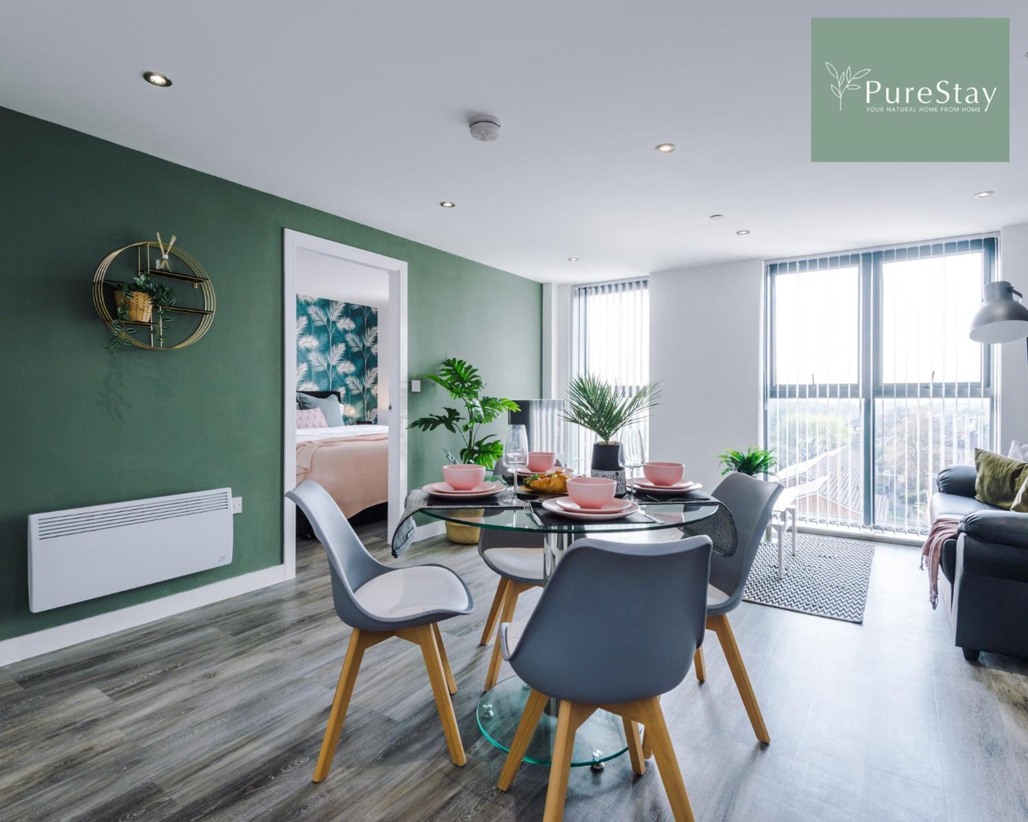 Stunning Two Bed Apartment By Purestay Short Lets & Serviced Accommodation Manchester With Free Parking & Wifi Exterior photo